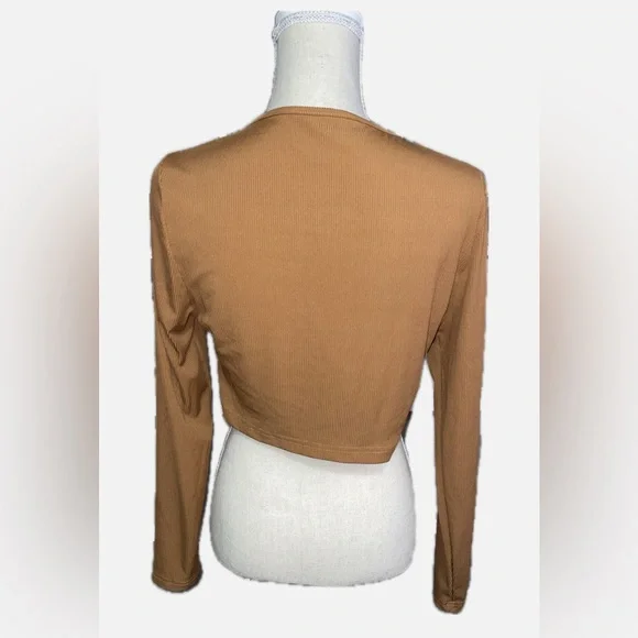 SHEIN Camel Wrap Blouse - Picture 3 of 4